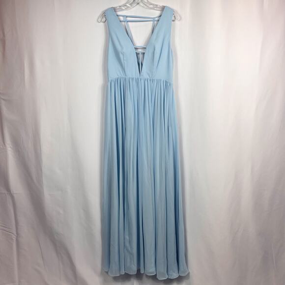 Fame and Partners Summer Angel Dress Size 10 Ice Blue Plunge‎ Slit Leg Gown Glam - Picture 2 of 12